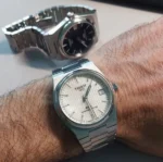 ⁦ساعة تيسوت PRX أوتوماتيك أبيض فضي أصلية - Tissot PRX Powermatic 80 Silver White Dial Watch⁩ - الصورة ⁦4⁩