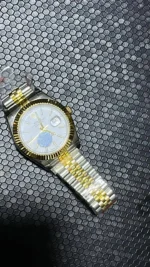 ⁦ساعة رولكس دايت جست فضي وذهبي - Rolex Datejust White Dial⁩ - الصورة ⁦2⁩