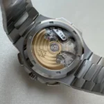 ⁦باتيك فيليب نوتيلوس أسود معدن - Patek Philippe Nautilus Black Dial Steel⁩ - الصورة ⁦3⁩