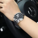 ⁦ساعة كاسيو اديفيس للرجال EFR-303D-1AV⁩ - الصورة ⁦5⁩