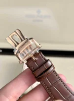 ⁦باتيك فيليب نوتيلوس روز جولد جلد بني - Patek Philippe Nautilus Rose Gold Brown Leather⁩ - الصورة ⁦5⁩