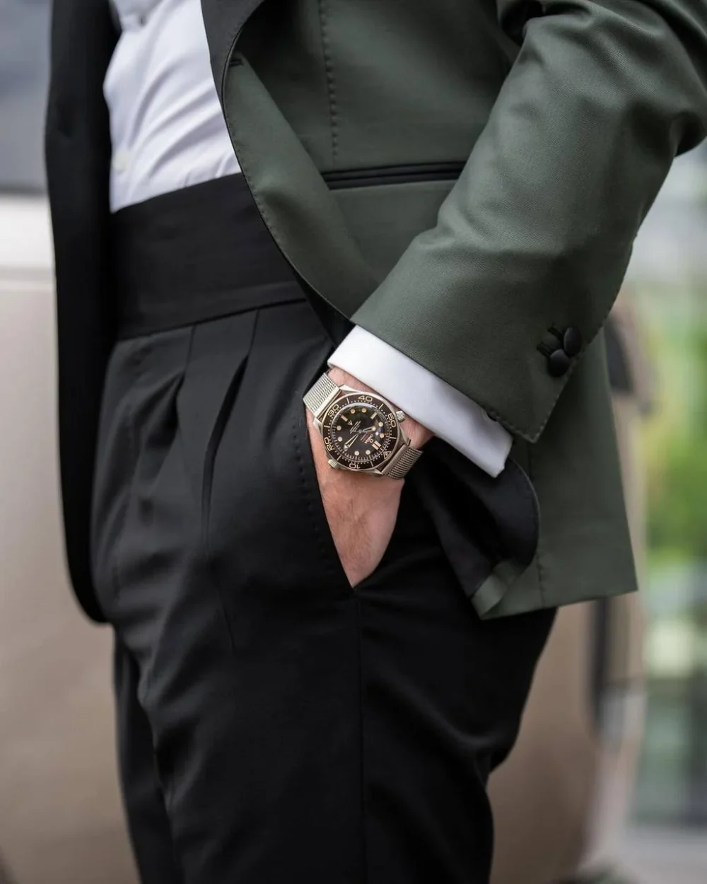 ⁦أوميجا سي ماستر 007 - Omega Seamaster Diver 300M 007 Edition James Bond⁩ - الصورة ⁦6⁩