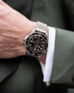 ⁦أوميجا سي ماستر 007 - Omega Seamaster Diver 300M 007 Edition James Bond⁩ - الصورة ⁦5⁩
