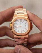 ⁦باتيك فيليب نوتيلوس نحاسي ميناء أبيض - Patek Philippe Nautilus Copper White Dial⁩ - الصورة ⁦3⁩