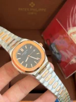 ⁦باتيك فيليب نوتيلوس ذهبي وفضي - Patek Philippe Nautilus Two Tone Gold Silver⁩ - الصورة ⁦2⁩